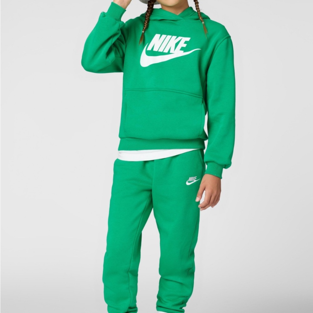 Nike Hoodie in Vibrant Green